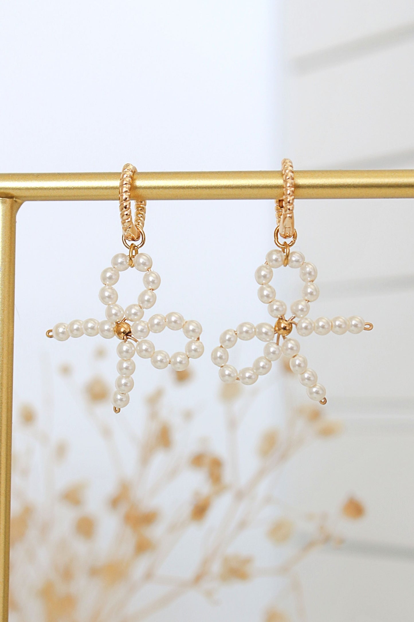 Miss Coquette | 24 Karats Pearls Bow Earrings